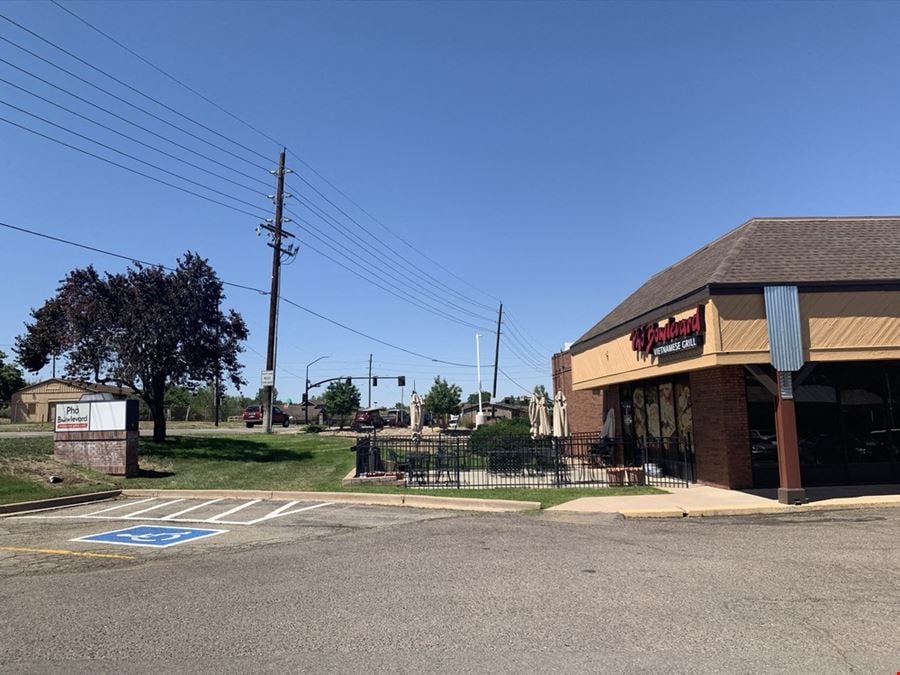 Retail and Built-Out Restaurant w/Patio Space for Lease