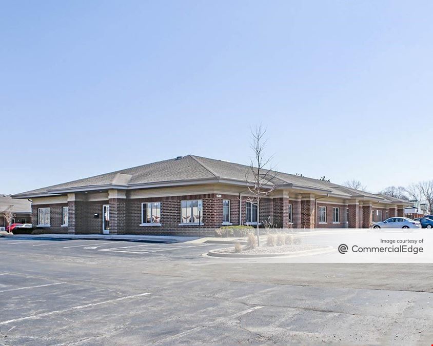 Commerce Place of Lisle