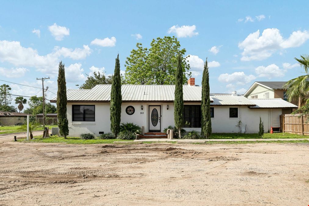 ±1,849 SF Value-Add Commercial Site | East of 10th Street Corridor