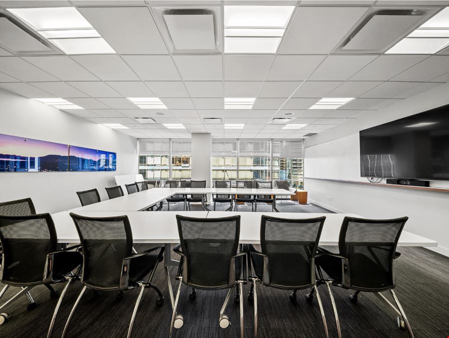 1090 West Georgia 