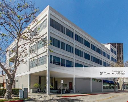 Preview of commercial space at 9744 Wilshire Blvd