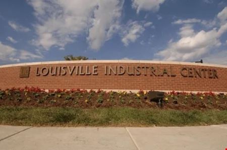 Preview of commercial space at 7635 National Turnpike