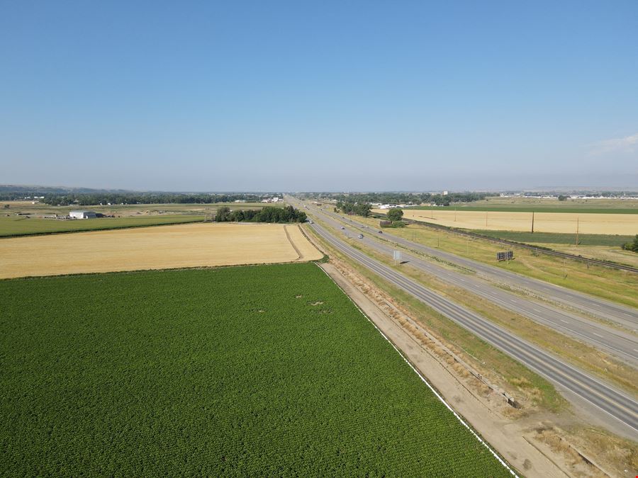 8374 S Frontage Rd