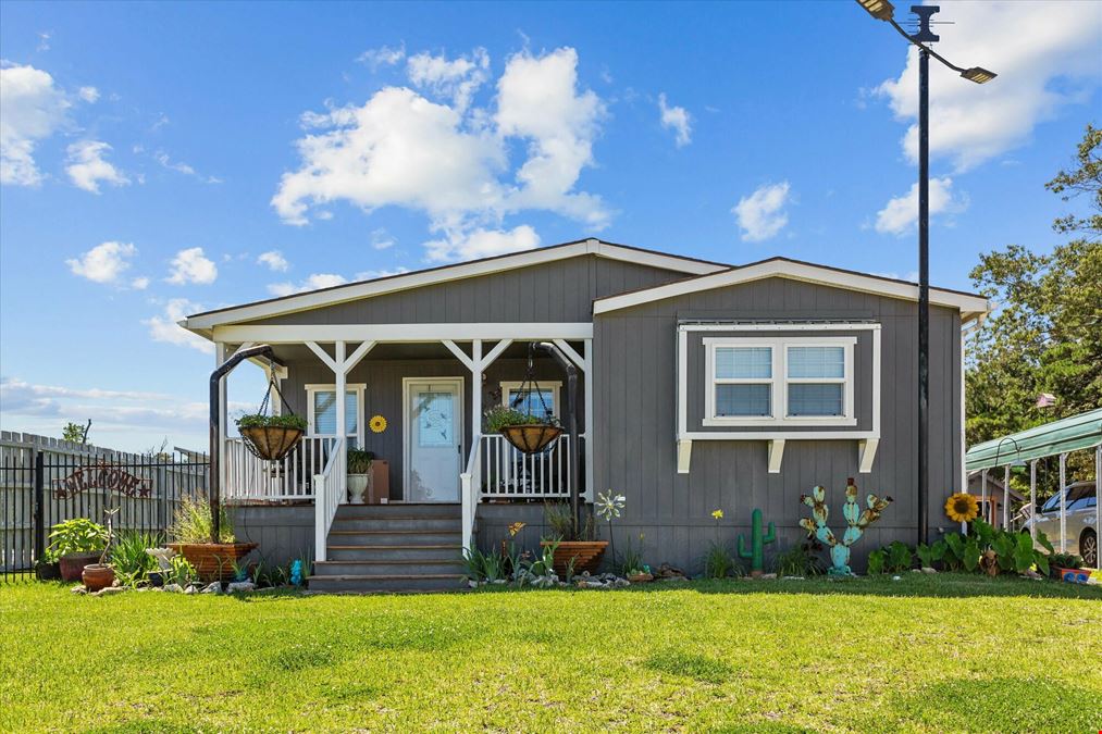 15844 Hwy 31 West