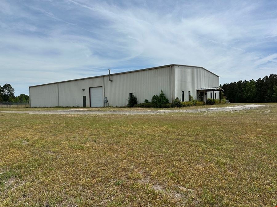 8,100 sq. ft. Office / Warehouse Building on 3.53 Acres