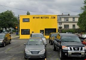 1,050+/- SF 2 Bay Auto Garage