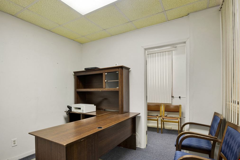 Church For Lease in Opportunity Zone