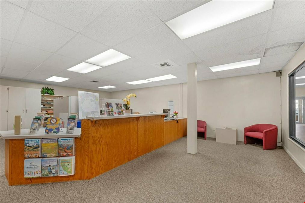 Value Add Investment: ±11,475 SF Building in Lemoore, CA