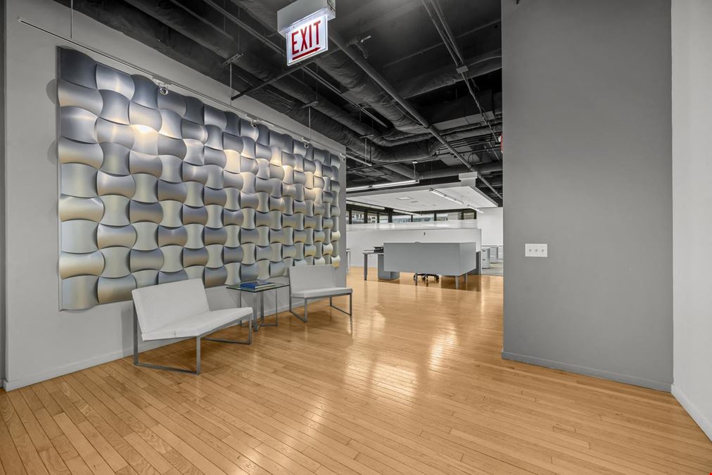 55 E WACKER DR, CHICAGO, IL 60601