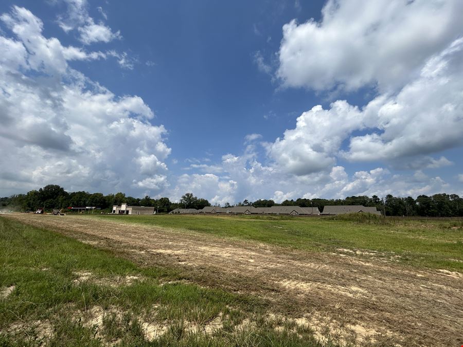 9.5 acres Lakeland Drive