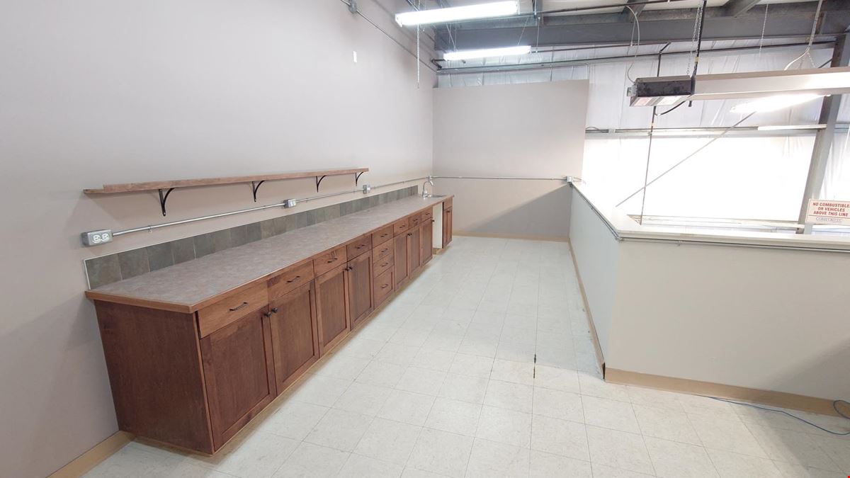 7700 76th Street Close (Building 400)