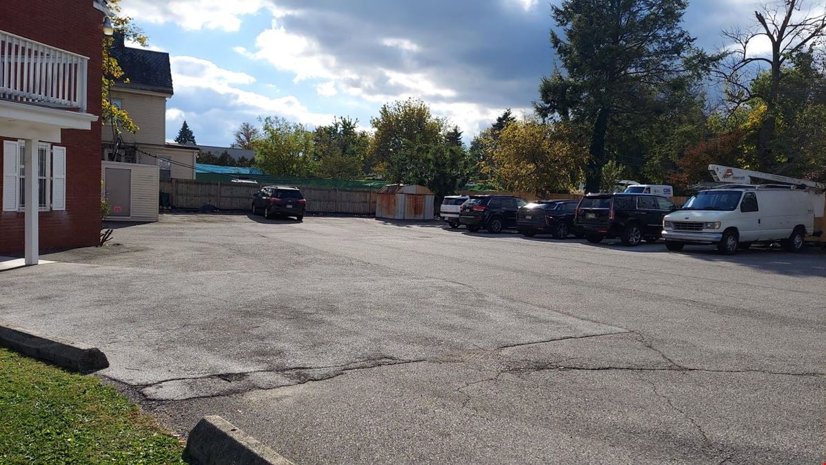500 W Cheltenham Ave