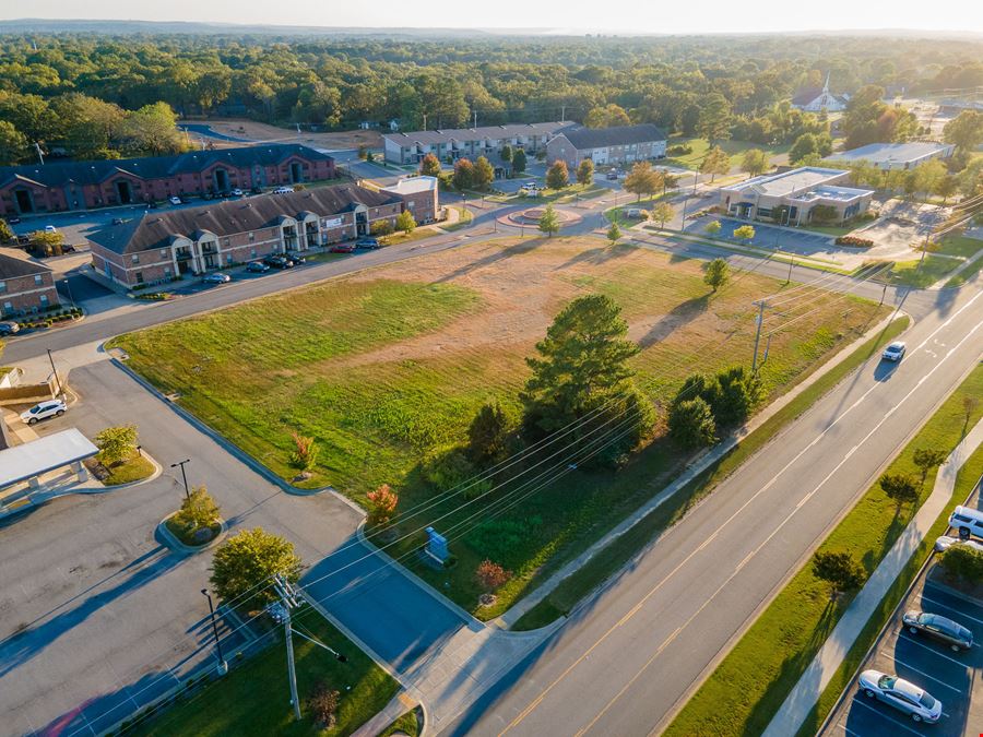 2600 & 2620 North Donaghey Ave