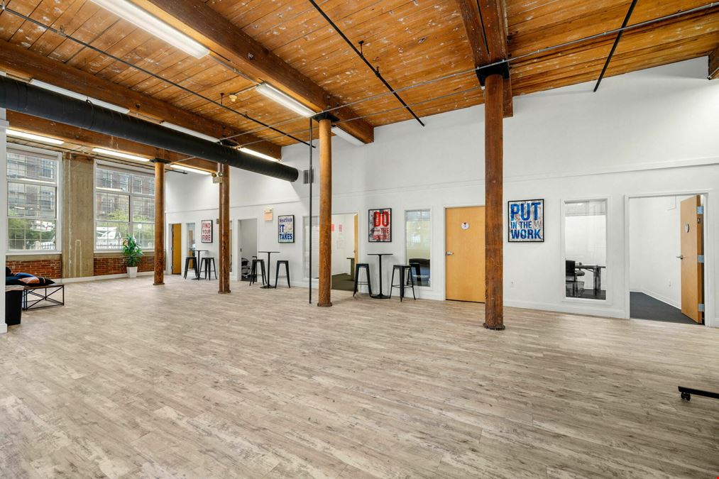 Flexible First-Floor Office Space with On-Site Parking