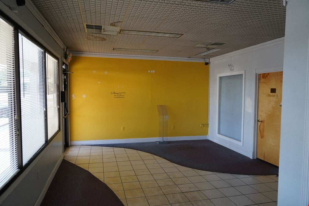 804 N Main St.
