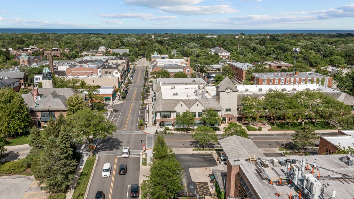 Deerpath Plaza