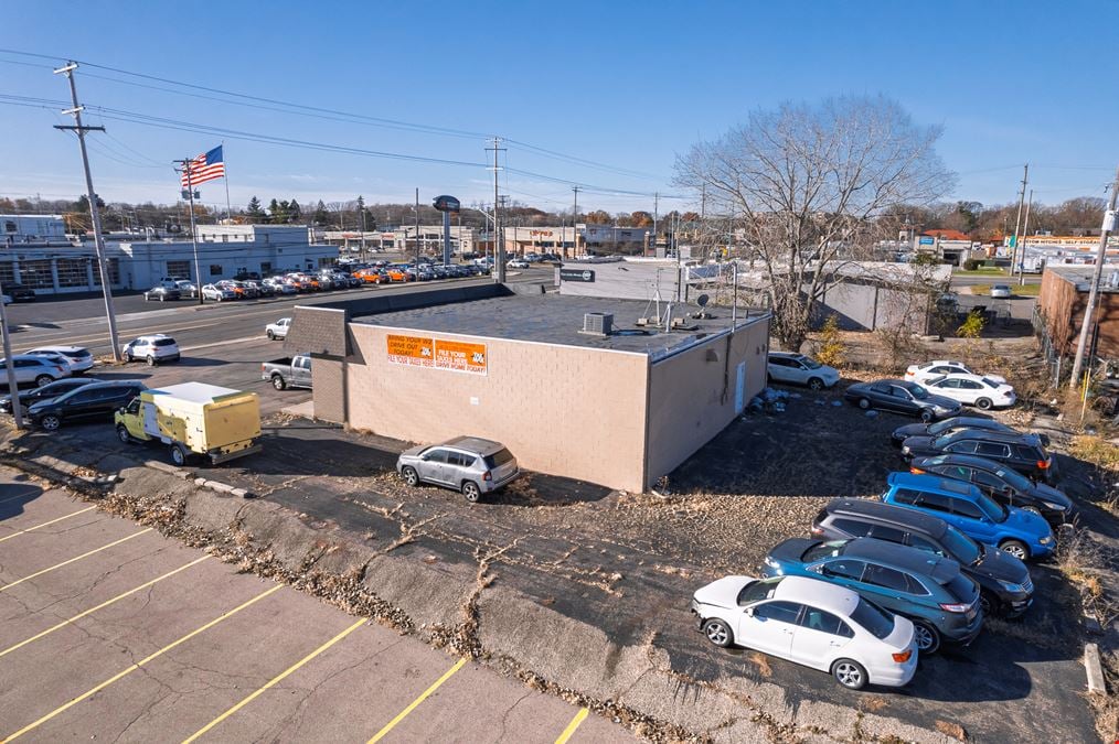 521 E. Jolly Rd.