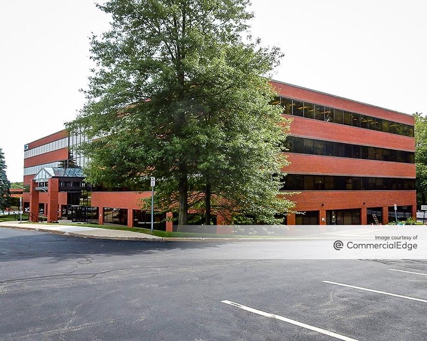 Totten Pond Office Park - 400 & 410