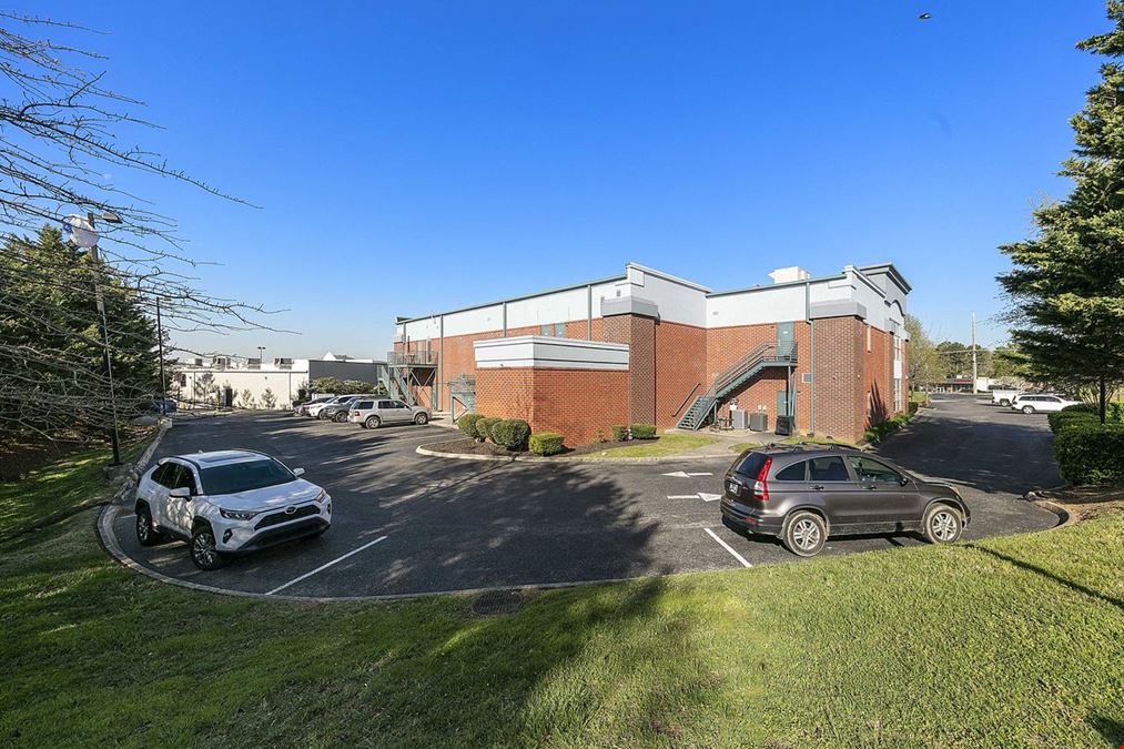 1143 Oak Ridge Tpke #212