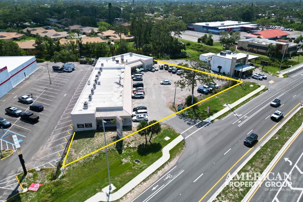 Buccaneer Plaza