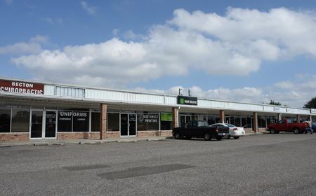 Preview of commercial space at 10926 Leopard St