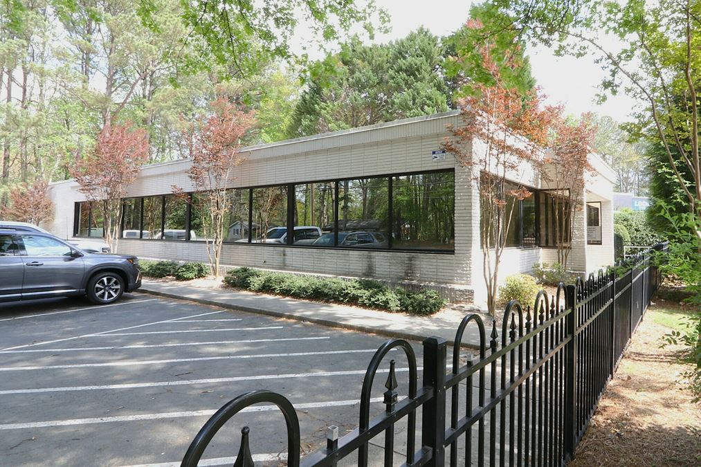 3699 Chamblee Dunwoody Rd