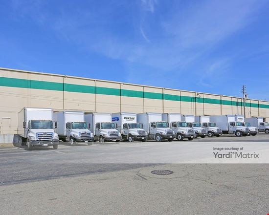 Preview of Industrial space for Rent at 1950 Williams Street