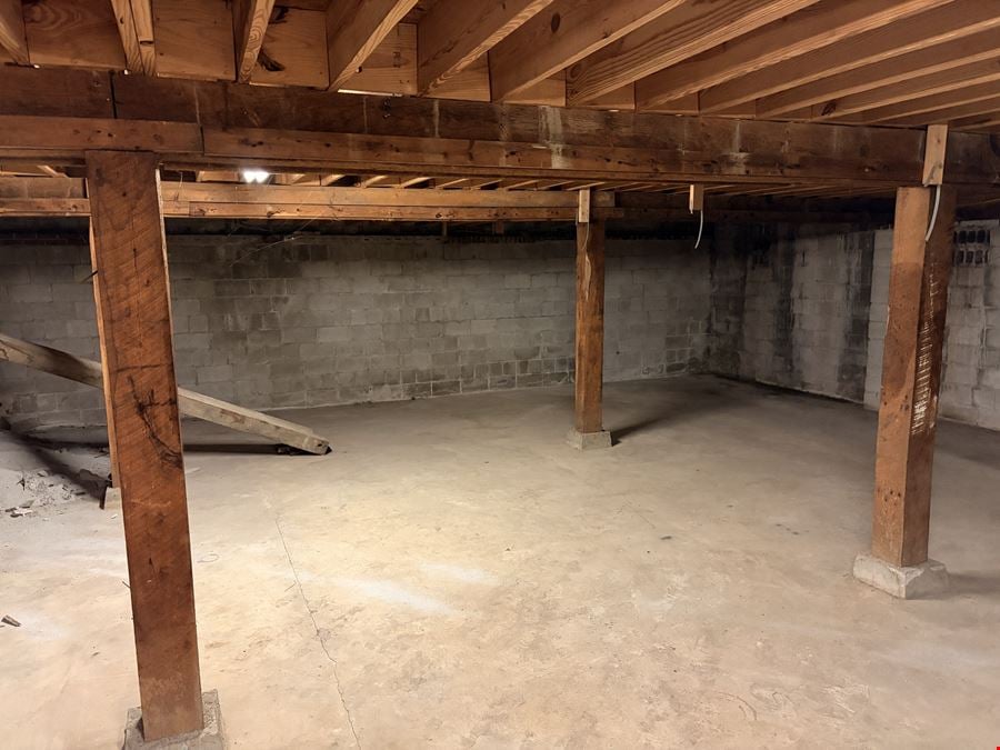 890 Green Street SW, Conyers, GA 30012