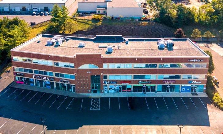 Preview of Mixed Use space for Rent at 4790 Red Bank Expwy