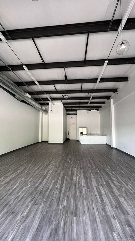 Preview of commercial space at 22000 I-30 Frontage Rd