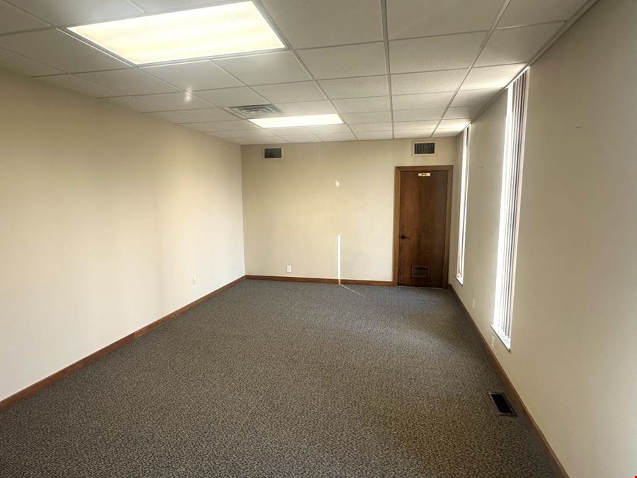 150 S Main Street: Suite B