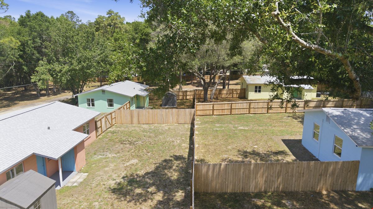 Private 4-Home Community