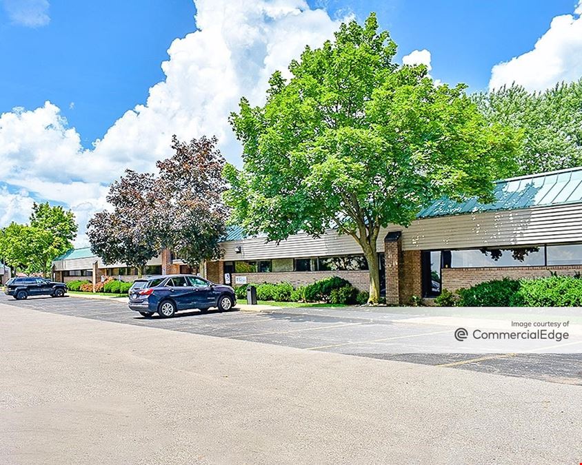 Woodwinds Office Center