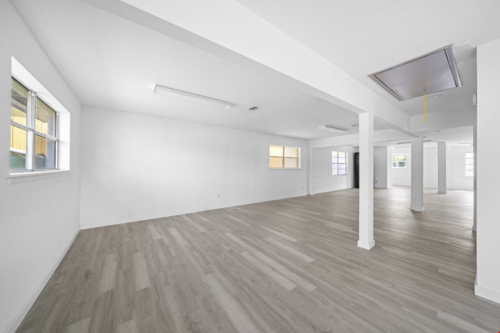 Move-In Ready Office Space for Lease – Prime Rayford Rd Location