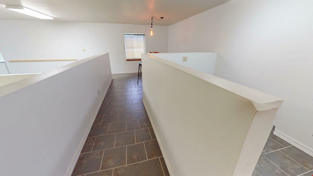 30E Shawnee Way