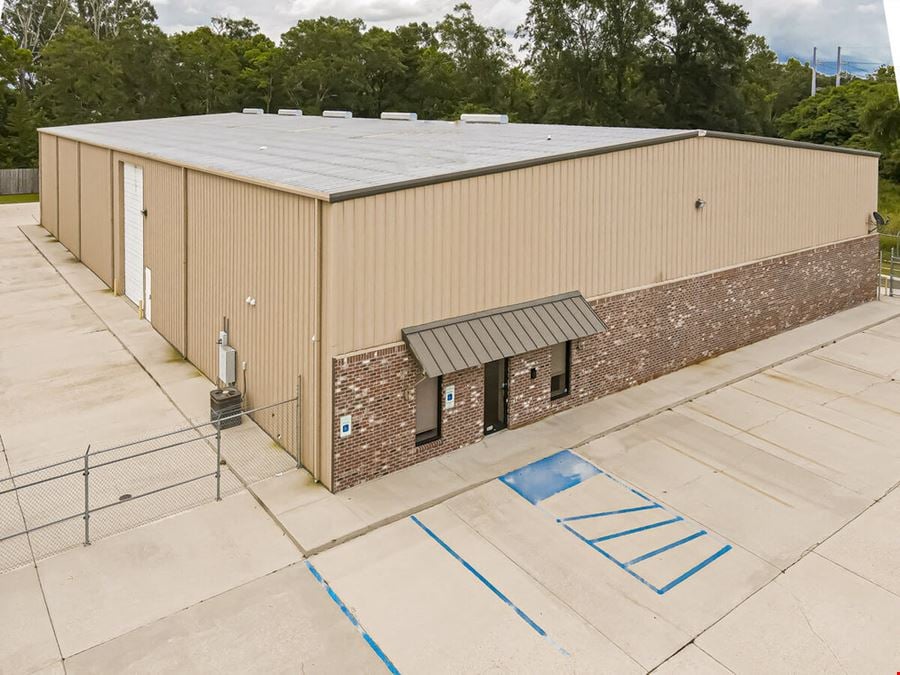 Reduced:  Dock-High Office/Warehouse near Amazon Distribution Center
