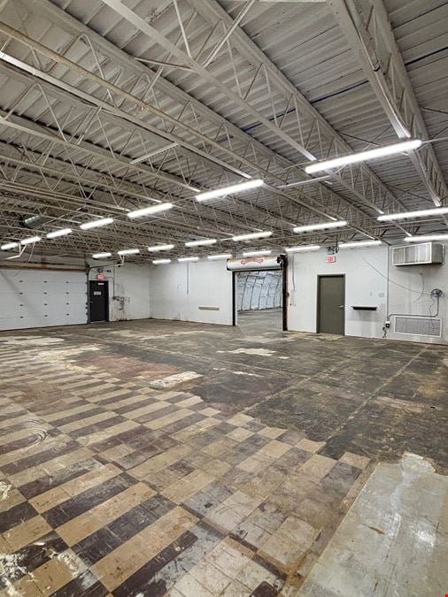 Spruce St Industrial/Retail Opportunity