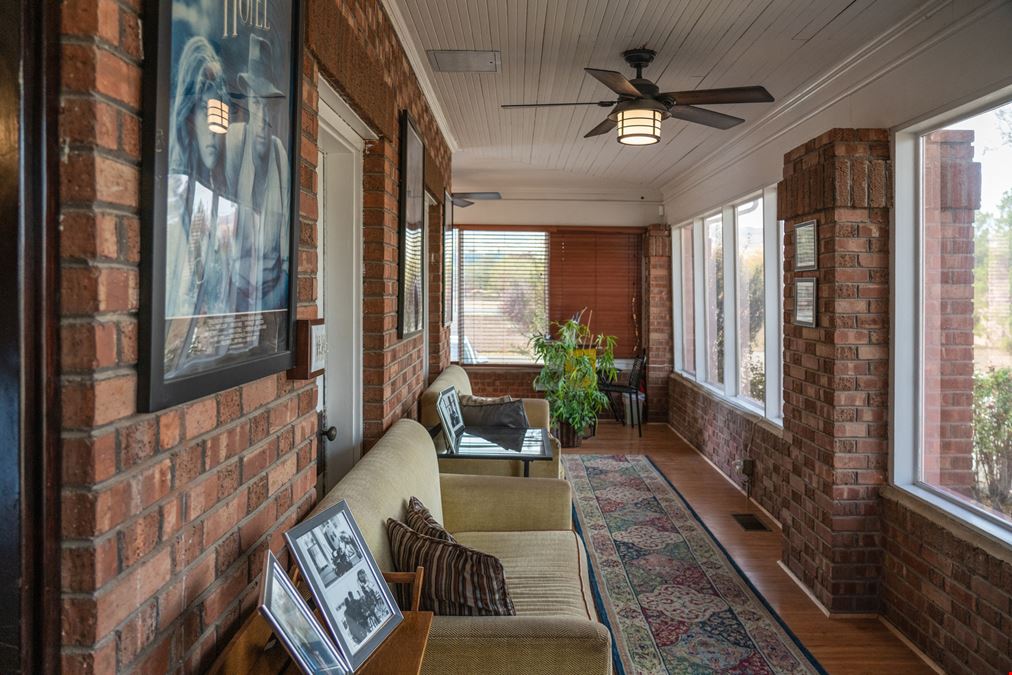 Timeless Flex Mixed-Use Property