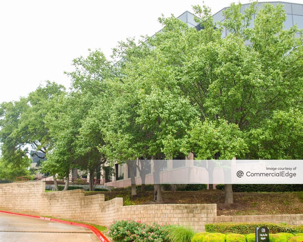 Bridgepoint Square IV