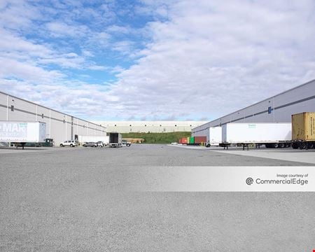 Preview of commercial space at 1500 Broening Hwy