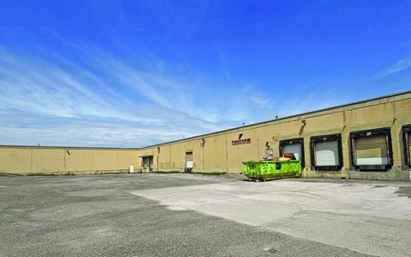 Preview of Industrial space for Rent at 6500 East Davison Street