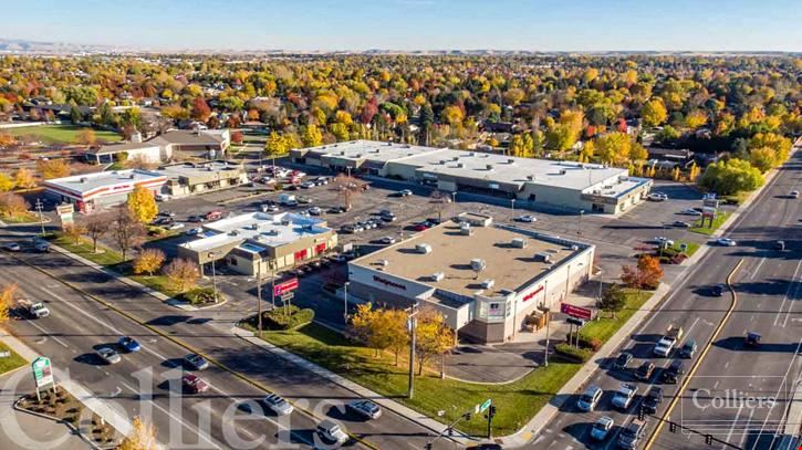 Spaces for Lease in Elm's Park Shopping Center | Boise, Idaho