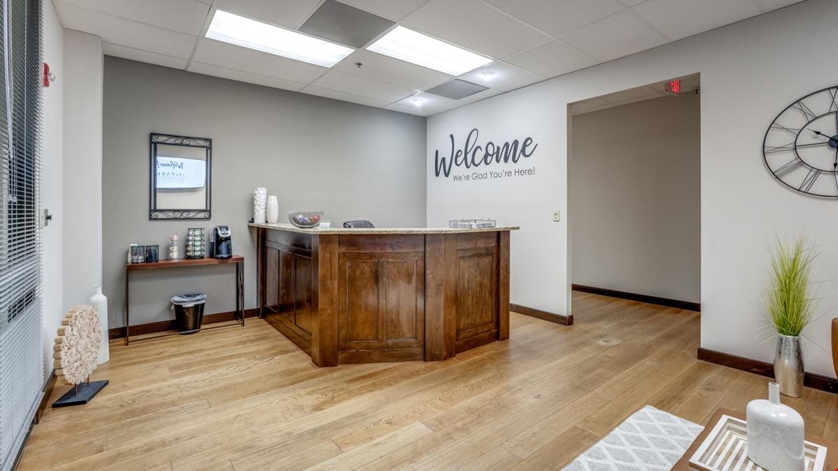 10707 Corporate Dr - Executive Suites