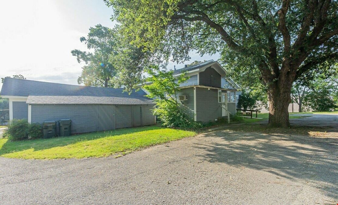 709 S Bois D Arc Ave