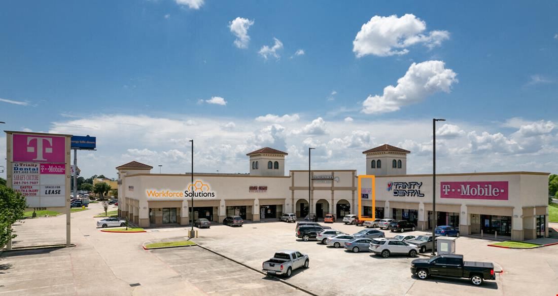 11939 Eastex Fwy