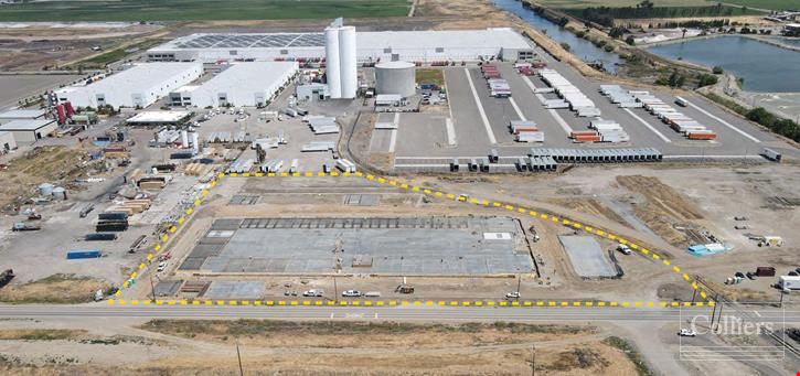 NORTH TRACY COMMERCE CENTER