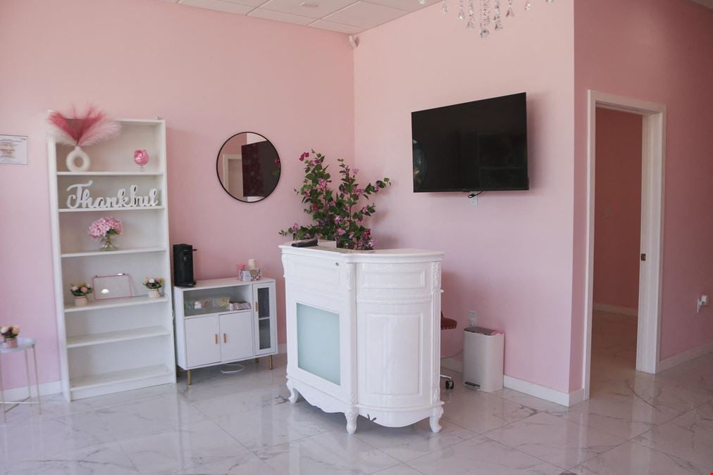 YW Studio Suites