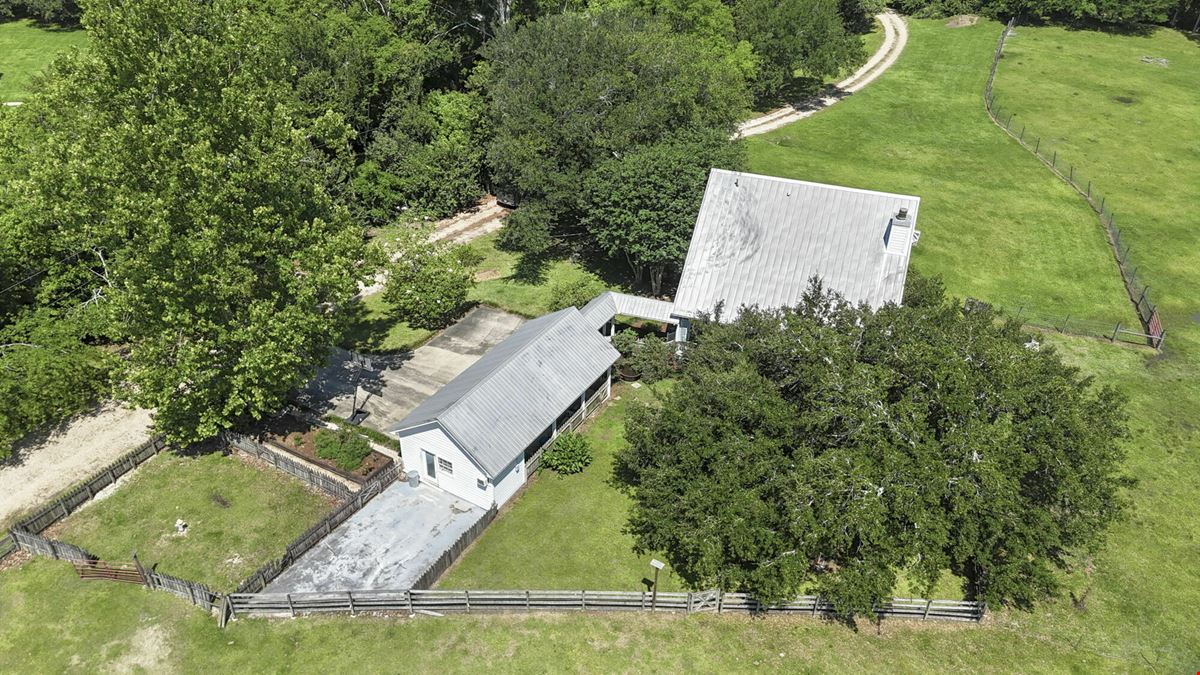 5474 Bayou Paul Rd