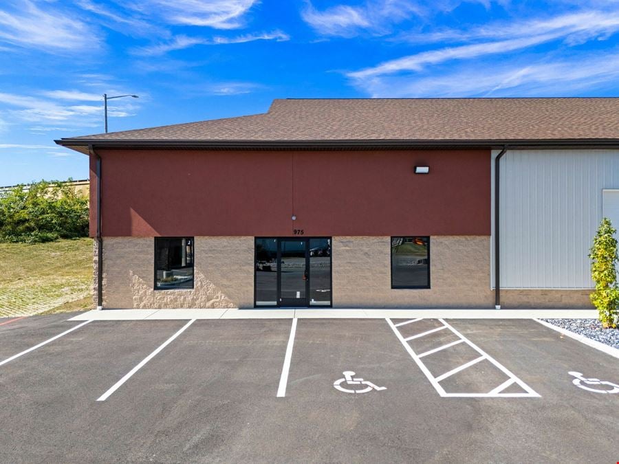 NEW CONSTRUCTION! WAREHOUSE/FLEX SPACE FOR SALE OR LEASE