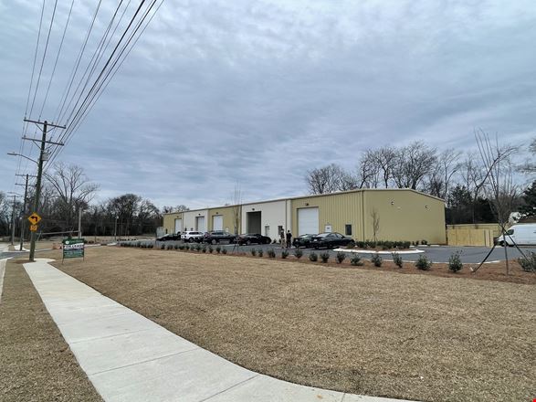 Preview of Industrial space for Rent at 904 E Russell St 